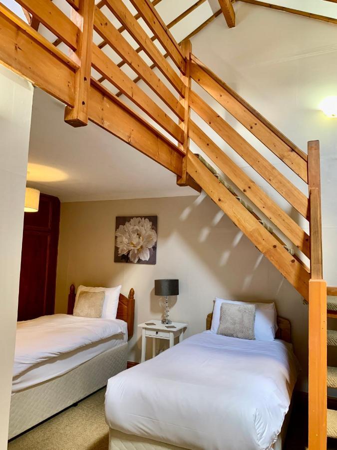 The Beacons Guest House Brecon Bagian luar foto