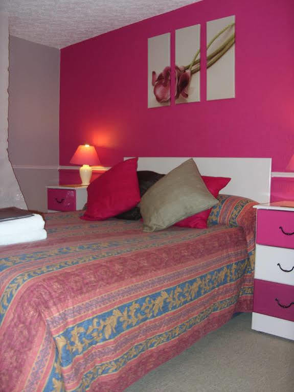 The Beacons Guest House Brecon Bagian luar foto